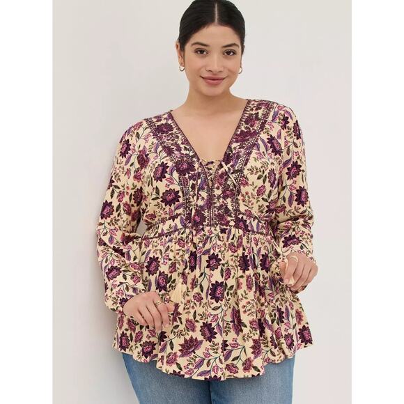 Torrid Babydoll Rayon Crepe Embroidered Lace Up Top Floral Womens Plus Size 2 2X - Picture 3 of 13